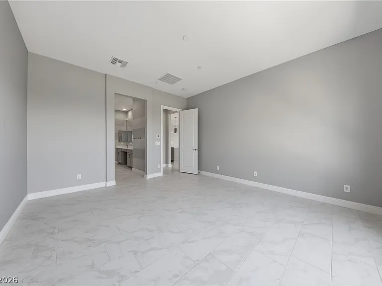 80 Strada Caruso — Photo 26
