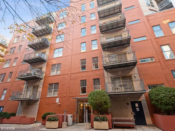 1222 Chicago Ave APT 303, Evanston, IL 60202
