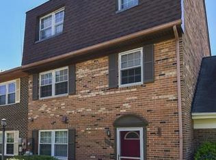 9808 Hagel Cir, Lorton, VA 22079