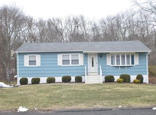 34 Barbara Dr, Shelton, CT 06484