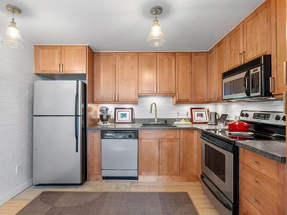 4th image of 1707 Stevens Ave APT B3