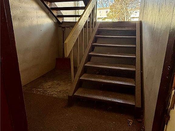 4th image of 255 N Michigan St APT 56