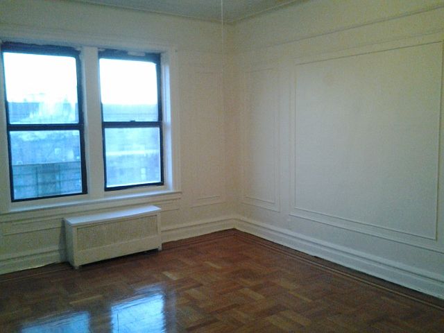 2nd image of 2121 Beekman Pl APT 3H