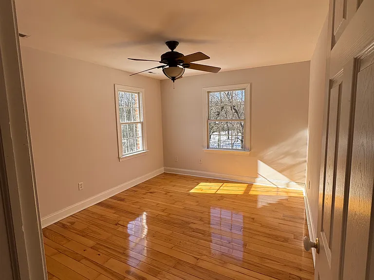 11238 Lake Shore Ct — Photo 14