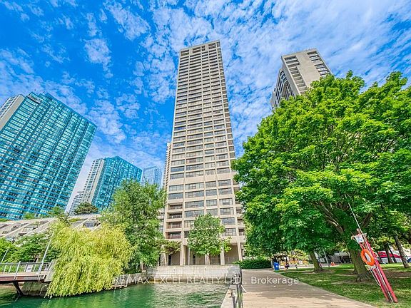 3rd image of 65 Harbour Sq Unit 3403