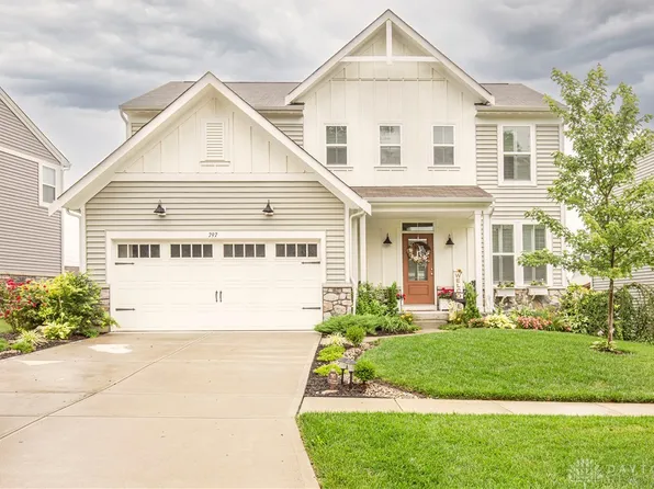 797 Shadow Wood Dr, Lebanon, OH 45036