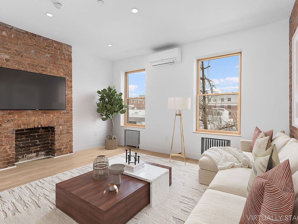 1st image of 101 3rd St