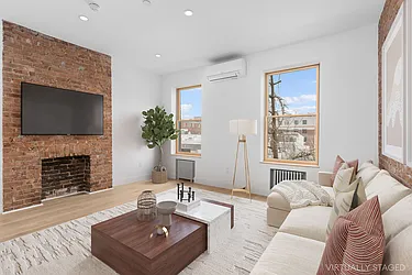 101 3rd Street, #LOFT