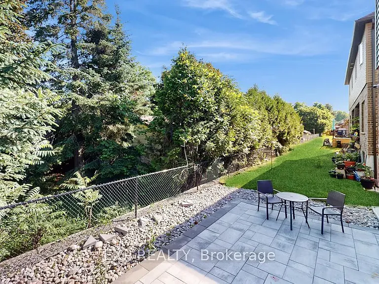 967 Wright Dr #LOWER — Photo 19