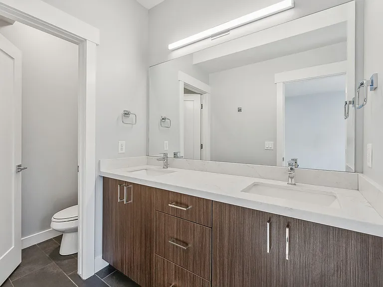 322 W Reed Ave N — Photo 10