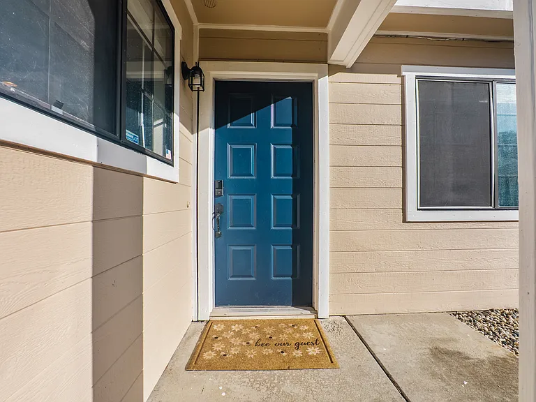 Azores Cir — Photo 6