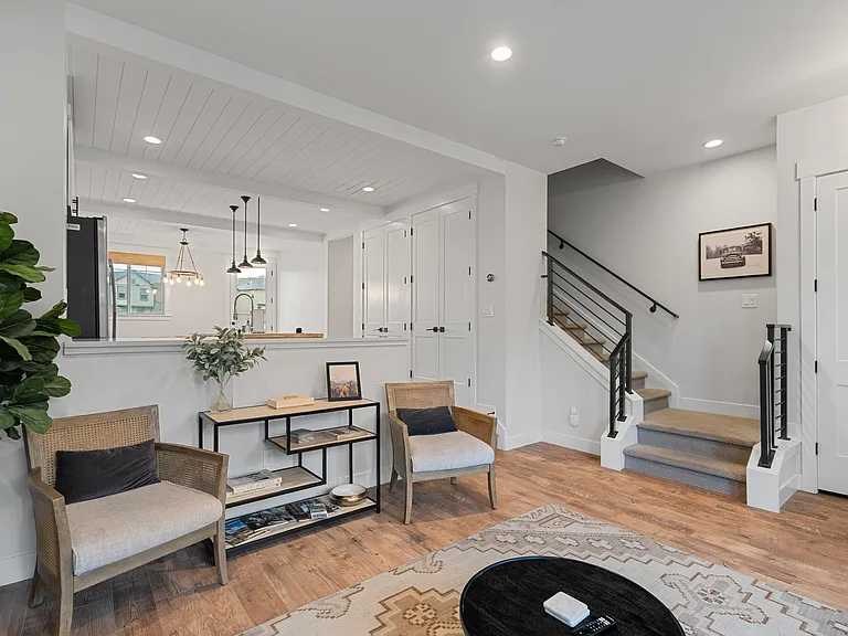 1065 W Wasatch Springs Rd — Photo 20