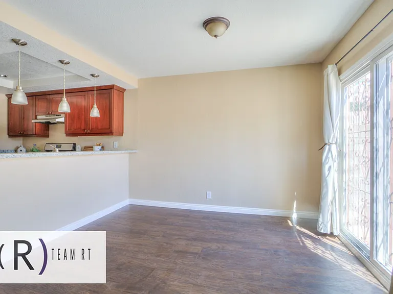 555 Azusa Ave #32 — Photo 10