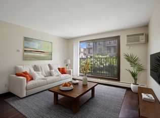 2800 Girard Apartments, Minneapolis, MN 55408