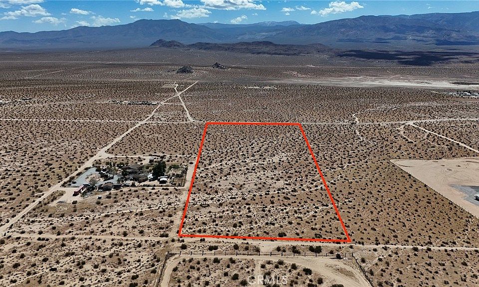 1st image of 709 E End Rd