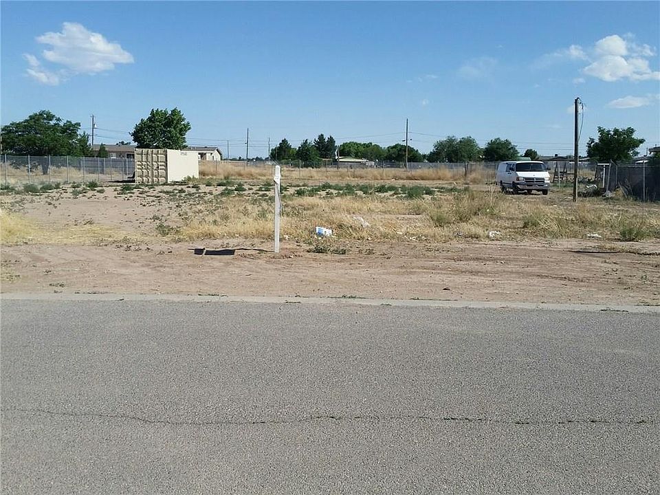 1st image of 260 Flor Amarilla Ave