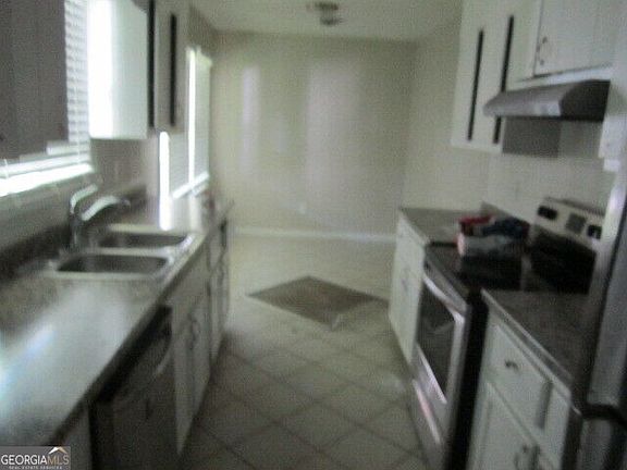 5th image of 727 S Carter Dr