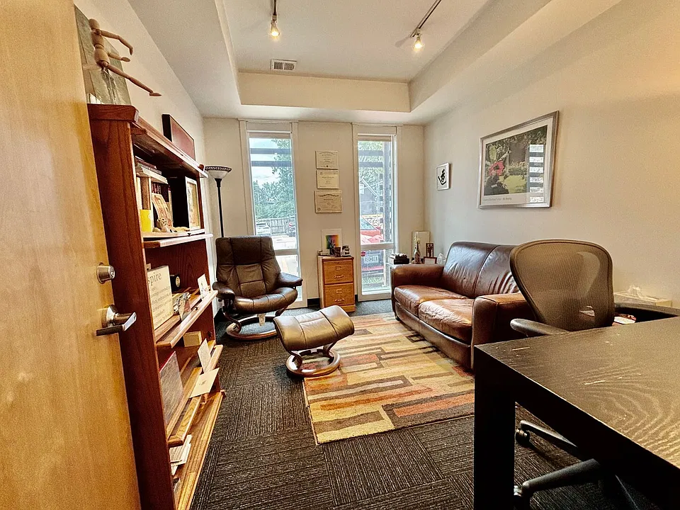 1001 W 39th Street