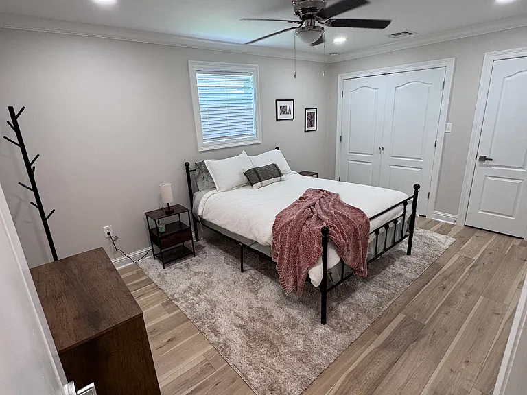 1515 Taylor St — Photo 8