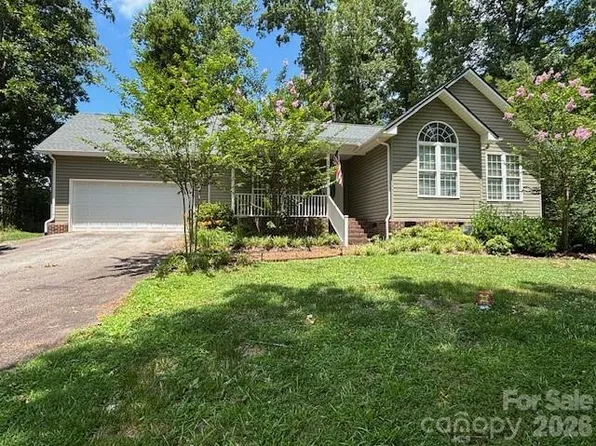 182 Hutchins Dr, Rutherfordton, NC 28139