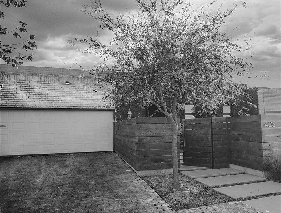 2nd image of 405 Tyler Ave