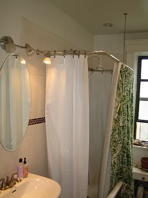 Rented by Sam Tabak | media 9