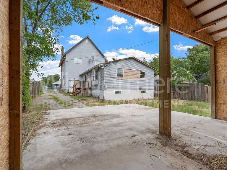 1804 E Liberty Ave — Photo 17