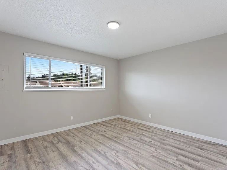 Eastside Village Apartments — Photo 93