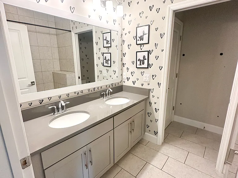 534 Lake Wildmere Cv — Photo 22