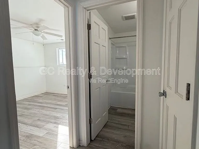 284 W Windsor Ter #2 — Photo 9
