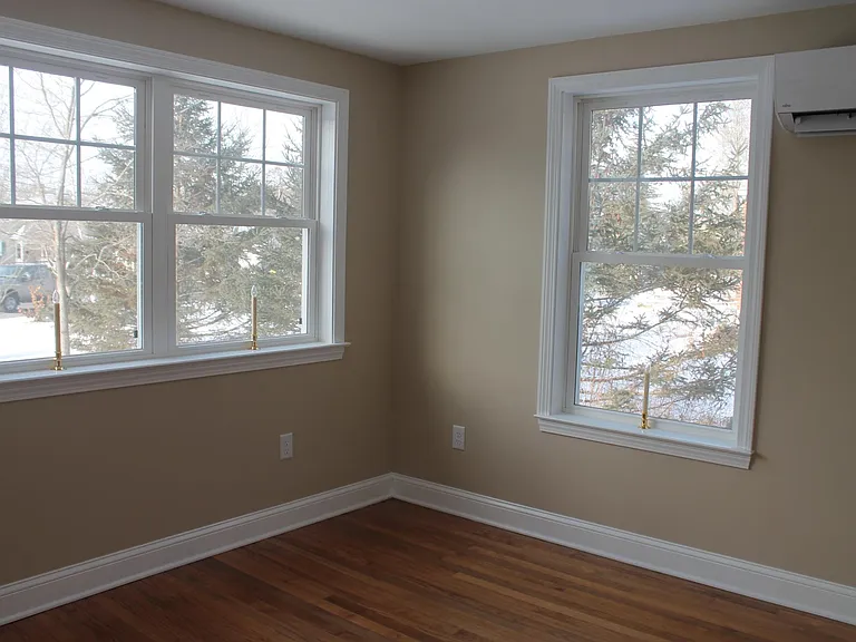 Medium Bedroom