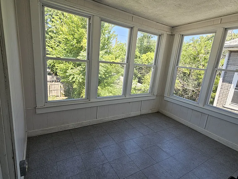 10040 S State St #2 — Photo 9