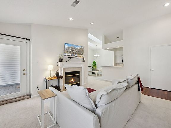 4th image of 7715 Lafayette Forest Dr APT 33