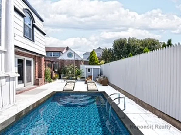 190 Beach 137th Street image 24 of 24