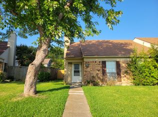 833 Colchester Dr, Mesquite, TX 75149