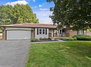 5421 Melrose Ln, Shawnee, KS 66203