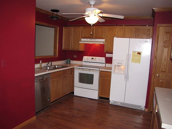 3rd image of 2227 Dalewood Ct