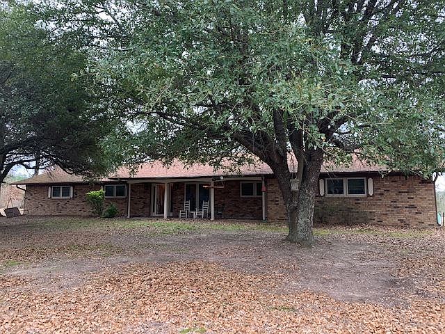 1st image of 584 County Road 1100