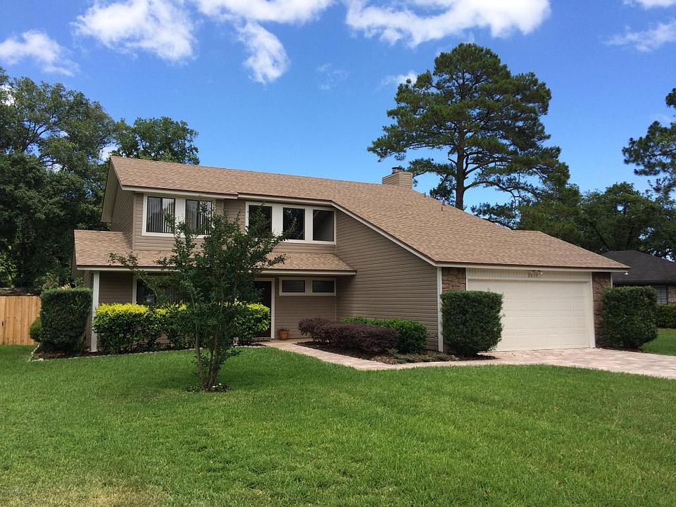 1st image of 2413 Fallen Tree Dr W