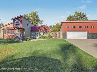 223 N Catherine St, Lansing, MI 48917