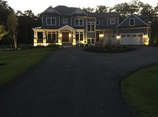 5682 Colchester Rd, Clifton, VA 20124