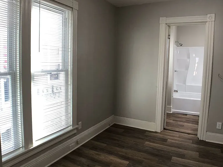 381 Meigs Street — Photo 9