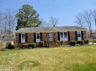 3819 Perthshire Ln, Colonial Heights, VA 23834