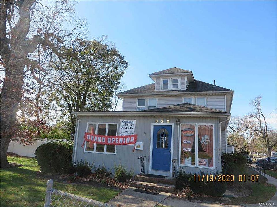 2nd image of 820 Deer Park Ave