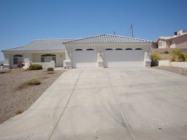 1st image of 4005 Azul Dr