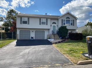 30 Marsh Hill Rd, Naugatuck, CT 06770