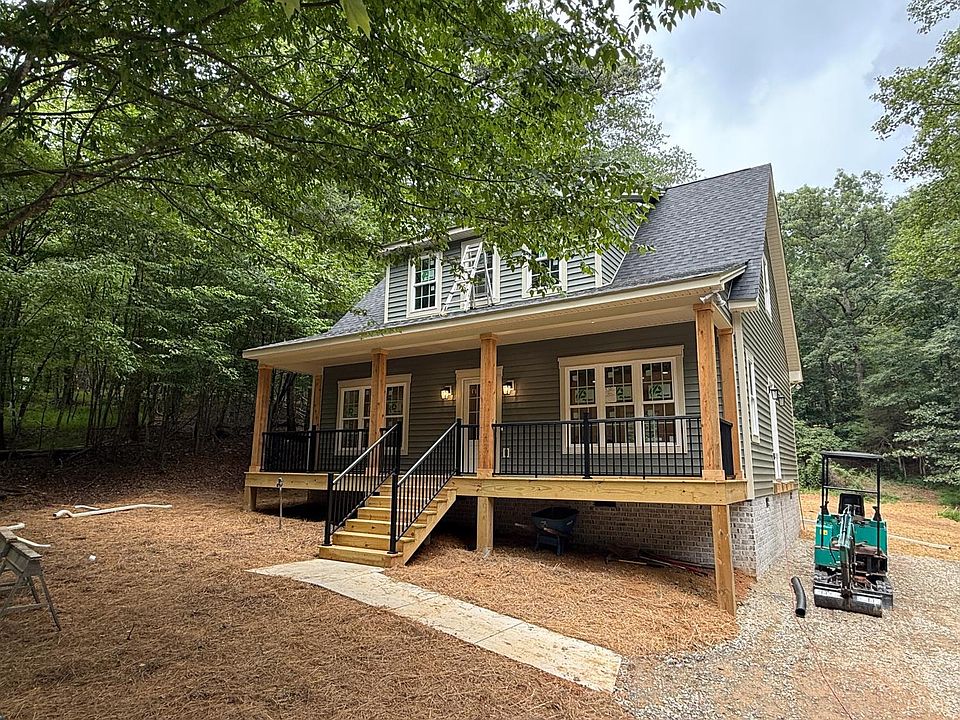 1st image of 205 Chadwick Dr