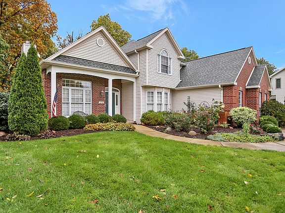 2nd image of 1518 River Bluff Dr