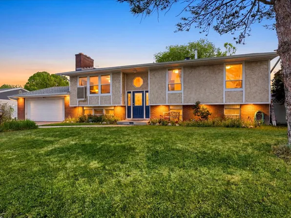 2811 W Lastrada Way S, Riverton, UT 84065
