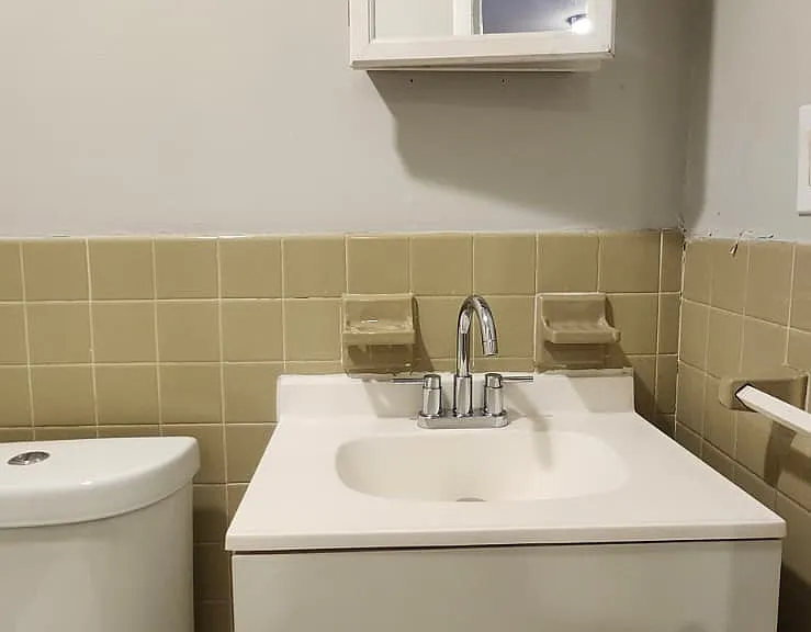 435 Orchard St #3F — Photo 8